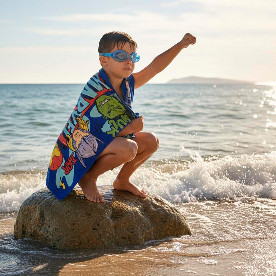 Conjunto Toalha de Praia + Óculos de Natação Avengers