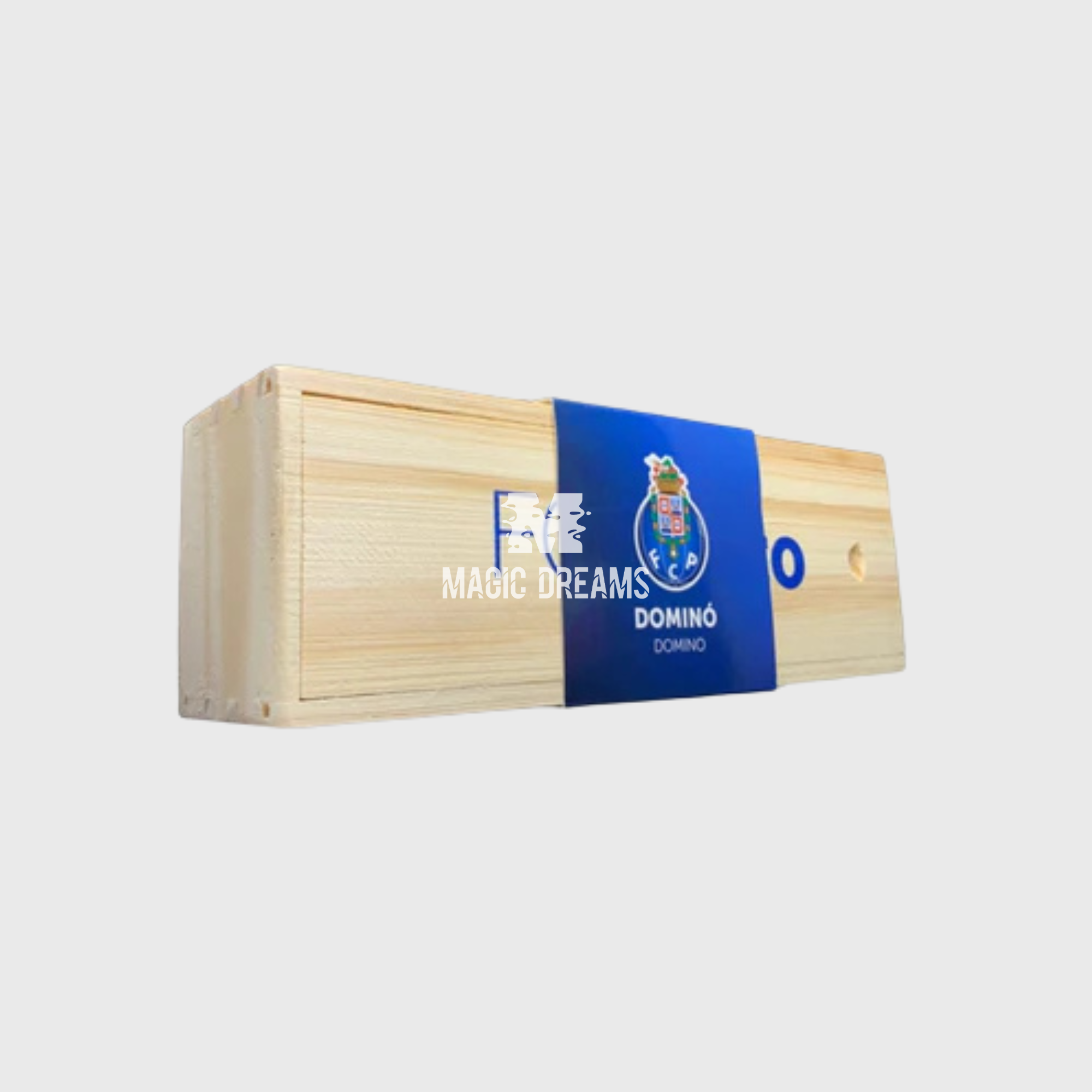 Dominó FC Porto com Caixa em Madeira