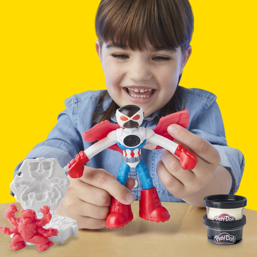 Playdoh Marvel Playset Moto Cortadora do Capitão América