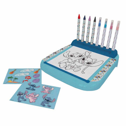 Set de Papelaria Colorir Roll &amp; Go - Disney Stitch (Estação de Colorir + 4 Lápis de Cera + 4 Marcadores + 2 Folhas de Autocolantes)